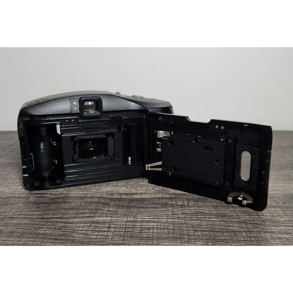 Olympus Accura Zoom XB 70 Quartz Date Tested Point & Shoot 35MM Film Camera
